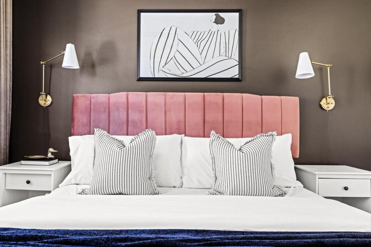 Modern Comfort - King Beds - Walk To Sloans Lake デンバー エクステリア 写真